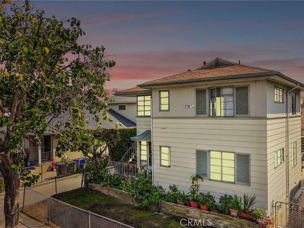 2718 W 15th, Los Angeles CA 90006