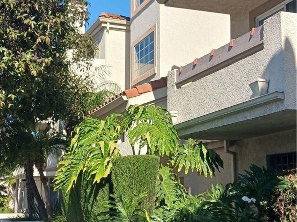 3605 E Anaheim 225, Long Beach CA 90804