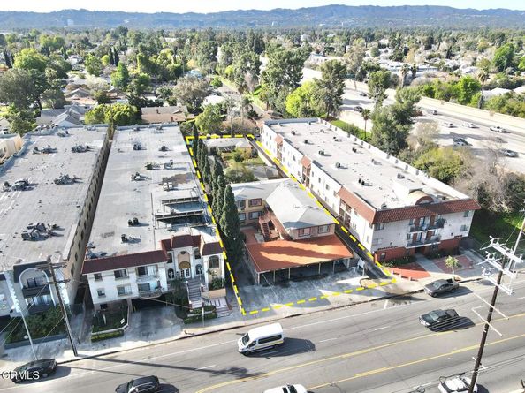 15624 Vanowen Street, Los Angeles CA 91406