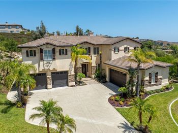 18522 Topanga Canyon