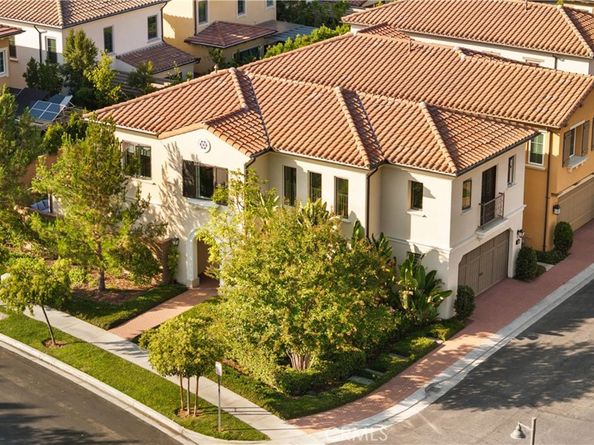 51 Painted Sky, Irvine CA 92602