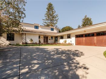 2201 N Hobart Boulevard