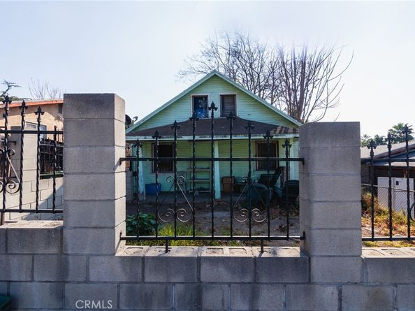 2908 Future Street, Los Angeles CA 90065