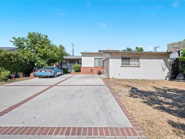 9168 Vena Avenue, Arleta CA 91331