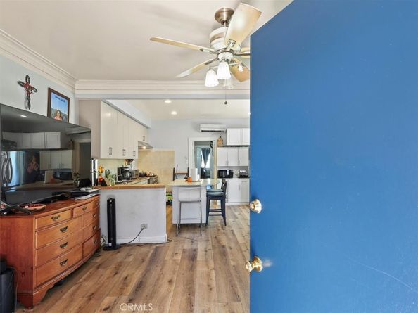 2245 W 27th Street, Los Angeles CA 90018