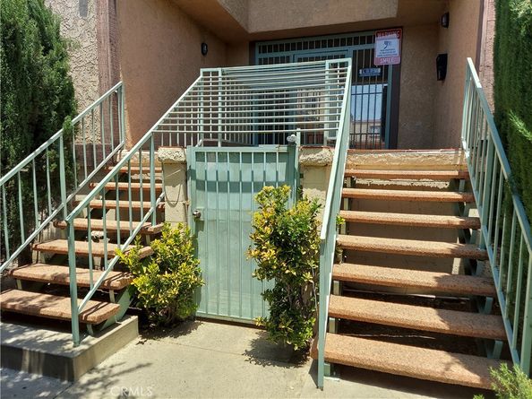 15527 Parthenia Street 18, North Hills CA 91343