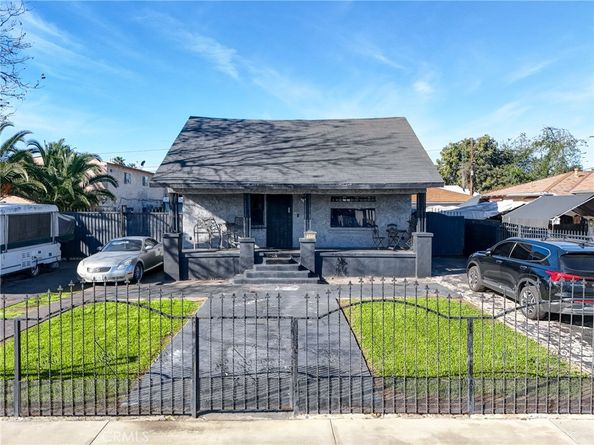 11113 Berendo Avenue, Los Angeles CA 90044