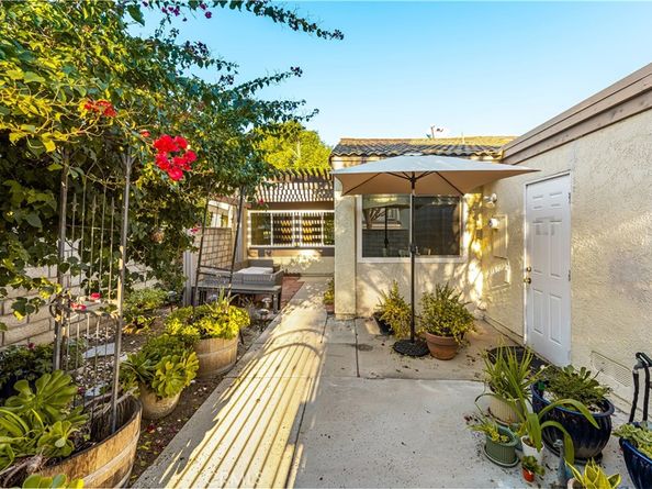 5573 E Vista Del Rio, Anaheim Hills CA 92807