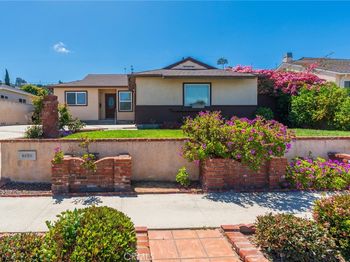4626 Greenmeadows Avenue