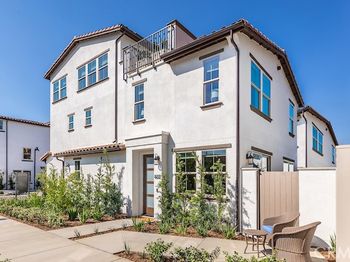828 E Florista Lane