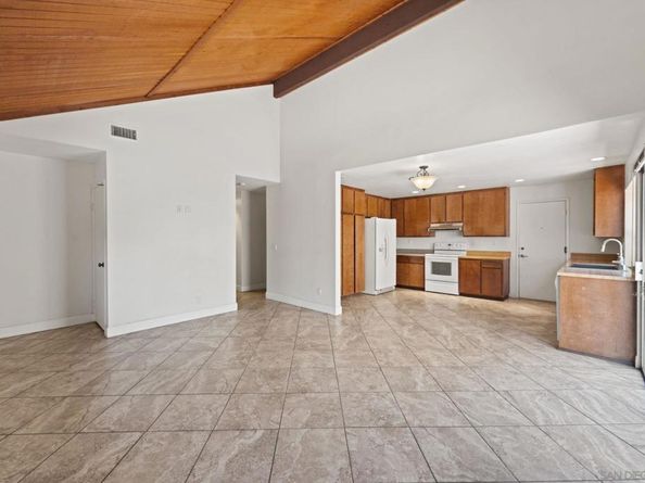 6771 Parkside Ave, San Diego CA 92139