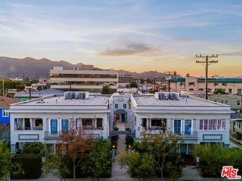 107 N Columbus Avenue