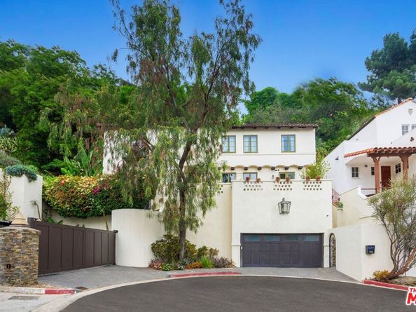 7939 Hillside Avenue, Los Angeles CA 90046