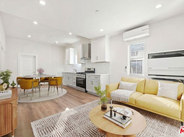 1038 E 53rd Street, Los Angeles CA 90011