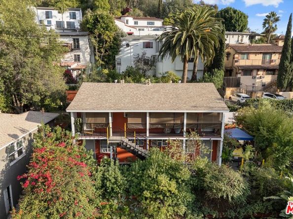 3234 Barham Boulevard, Los Angeles CA 90068