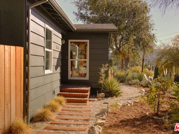 10816 Redmont Avenue, Tujunga CA 91042