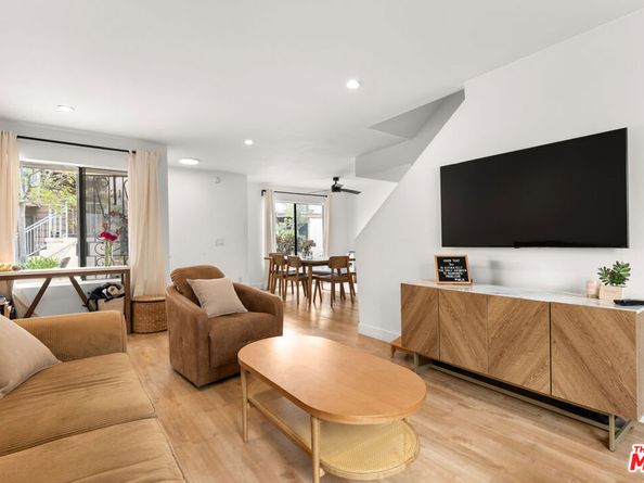 746 N Eucalyptus Avenue 21, Inglewood CA 90302