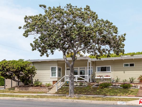 5283 Thornburn Street, Los Angeles CA 90045
