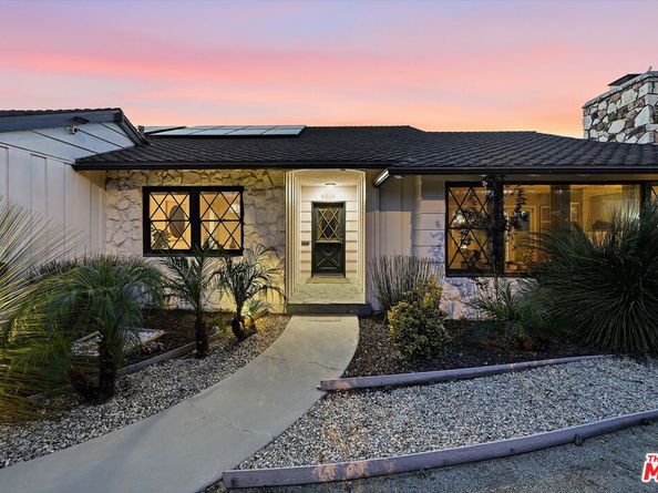 6213 S Corning Avenue, Los Angeles CA 90056