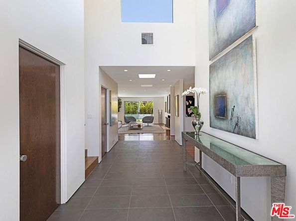 15514 Casiano Court, Los Angeles CA 90077