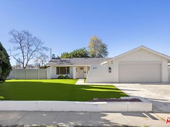 401 N Deerfield Street