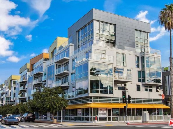 1705 Ocean 412, Santa Monica CA 90401