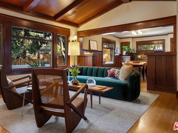 8050 Jovenita Canyon Drive, Los Angeles CA 90046