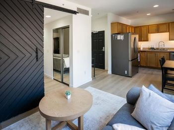 450 J St