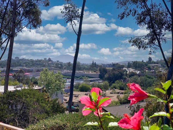 5430 Baltimore Dr 40, La Mesa CA 91942