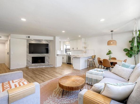 3063 Barnard 1, San Diego CA 92110