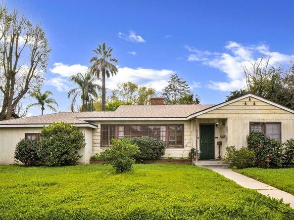 13422 Oxnard Street, Valley Glen CA 91401