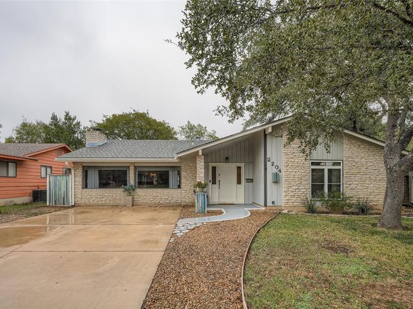 2204 Falcon Hill DR, Austin TX 78745