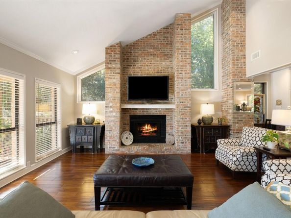 5206 Backtrail DR, Austin TX 78731