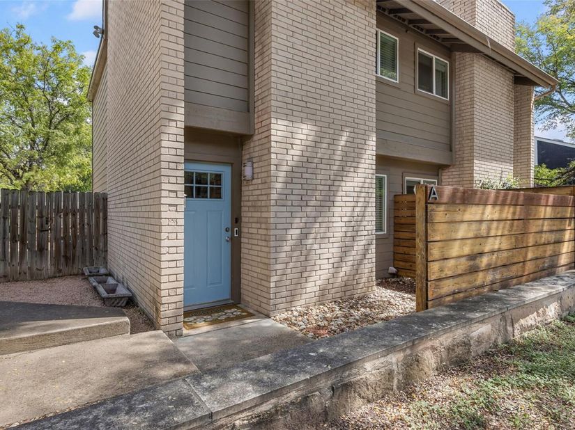 1404 Southport DR A, Austin TX 78704