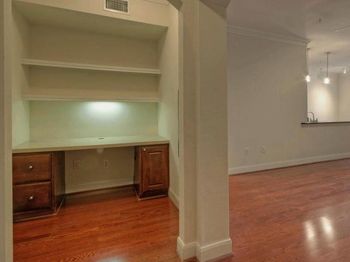 7701 Rialto BLVD