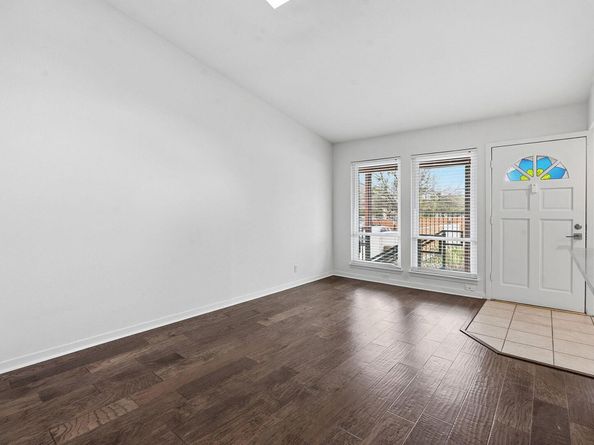 5601 Woodrow Ave, Austin TX 78748