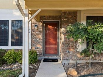 11901 Swearingen DR