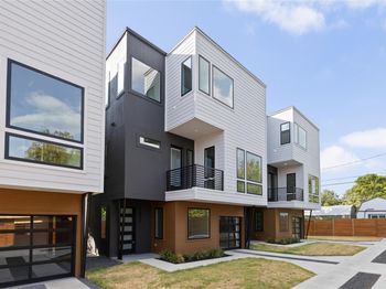 100 W Odell ST