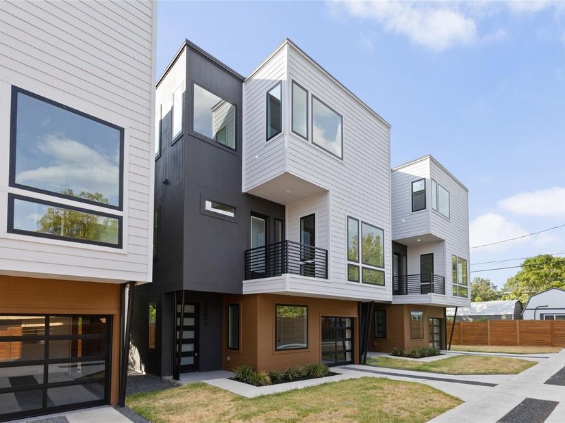 100 W Odell ST 2, Austin TX 78752
