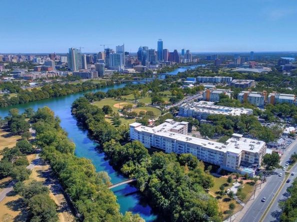 1900 Barton Springs RD 3031, Austin TX 78704