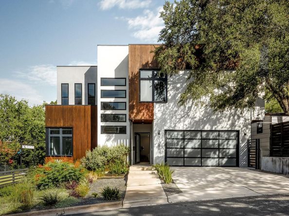 2200 De Verne ST, Austin TX 78704