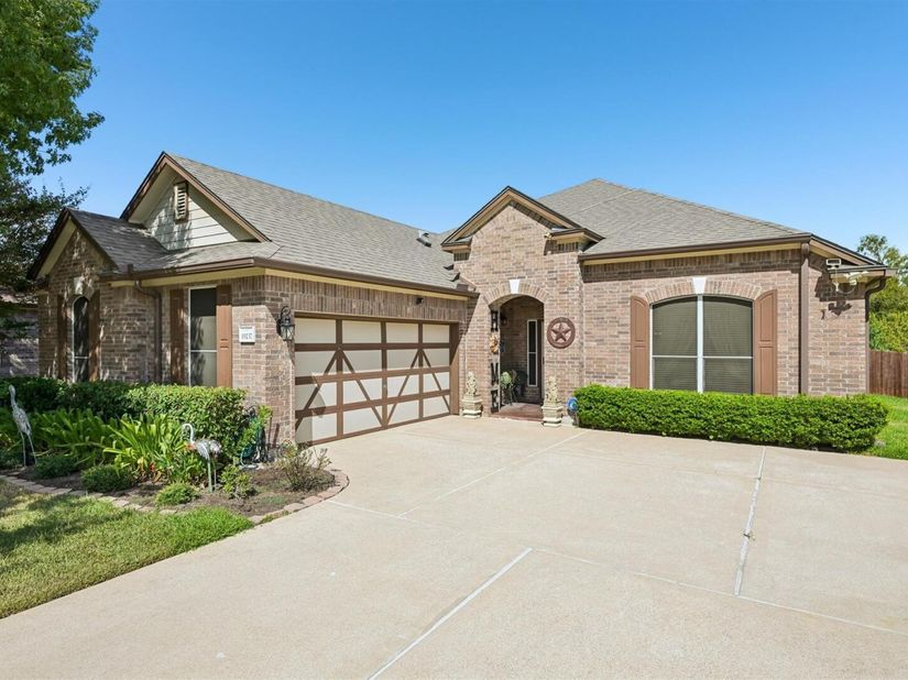 19237 Pencil Cactus DR, Pflugerville TX 78660