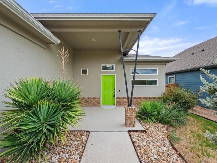 9941 Comely BND, Manor TX 78653