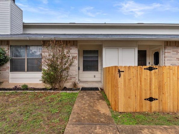 201 E Noton ST 104, Pflugerville TX 78660