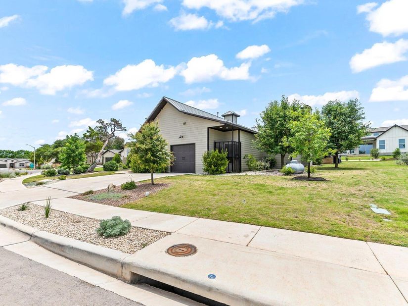 2108 Quiet Stables CIR, Cedar Park TX 78613