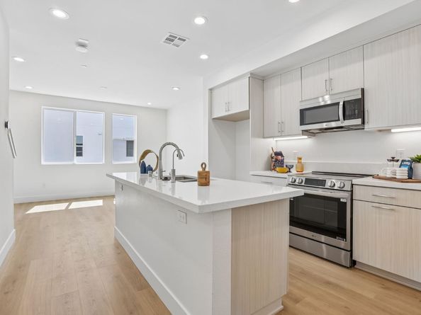 1761 capulet Drive, Milpitas CA 95035