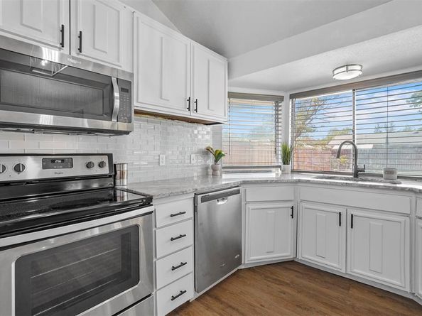 425  Rollingridge Lane , Garland Texas 75043