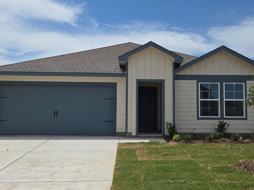 328  Whispering Pine Drive , Royse City Texas 75189