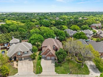 2001  Fleming Drive 
