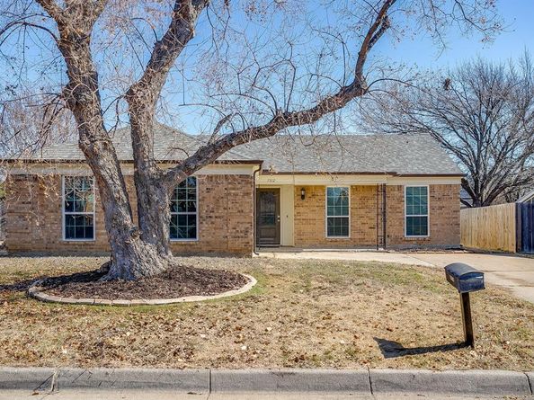 7312  Strawberry Way , Fort Worth Texas 76137